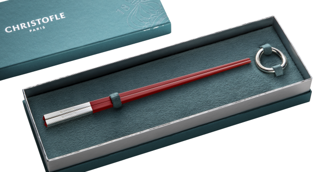 christofle Coffret de baguettes chinoises rouges et repose-baguettes