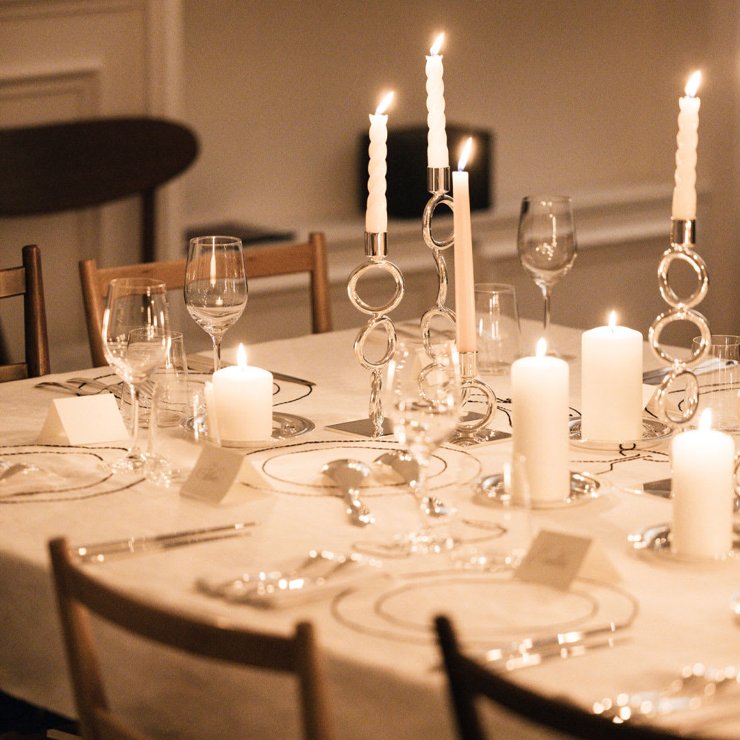 Modern Table Set