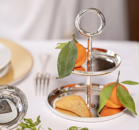 christofle 2-tier pastry stand  vertigo  silver plated 3