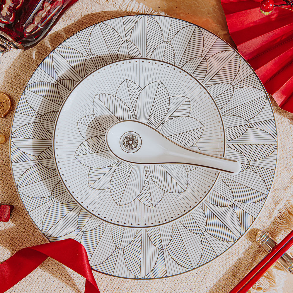 christofle porcelain dinner plate platinum finish 3