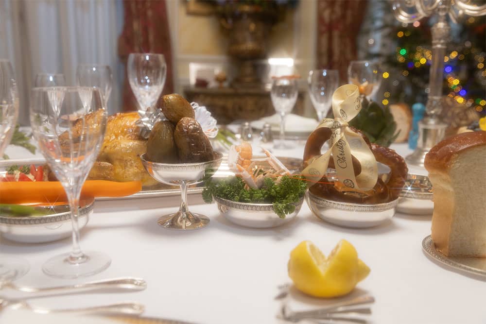 Christmas Traditional Table
