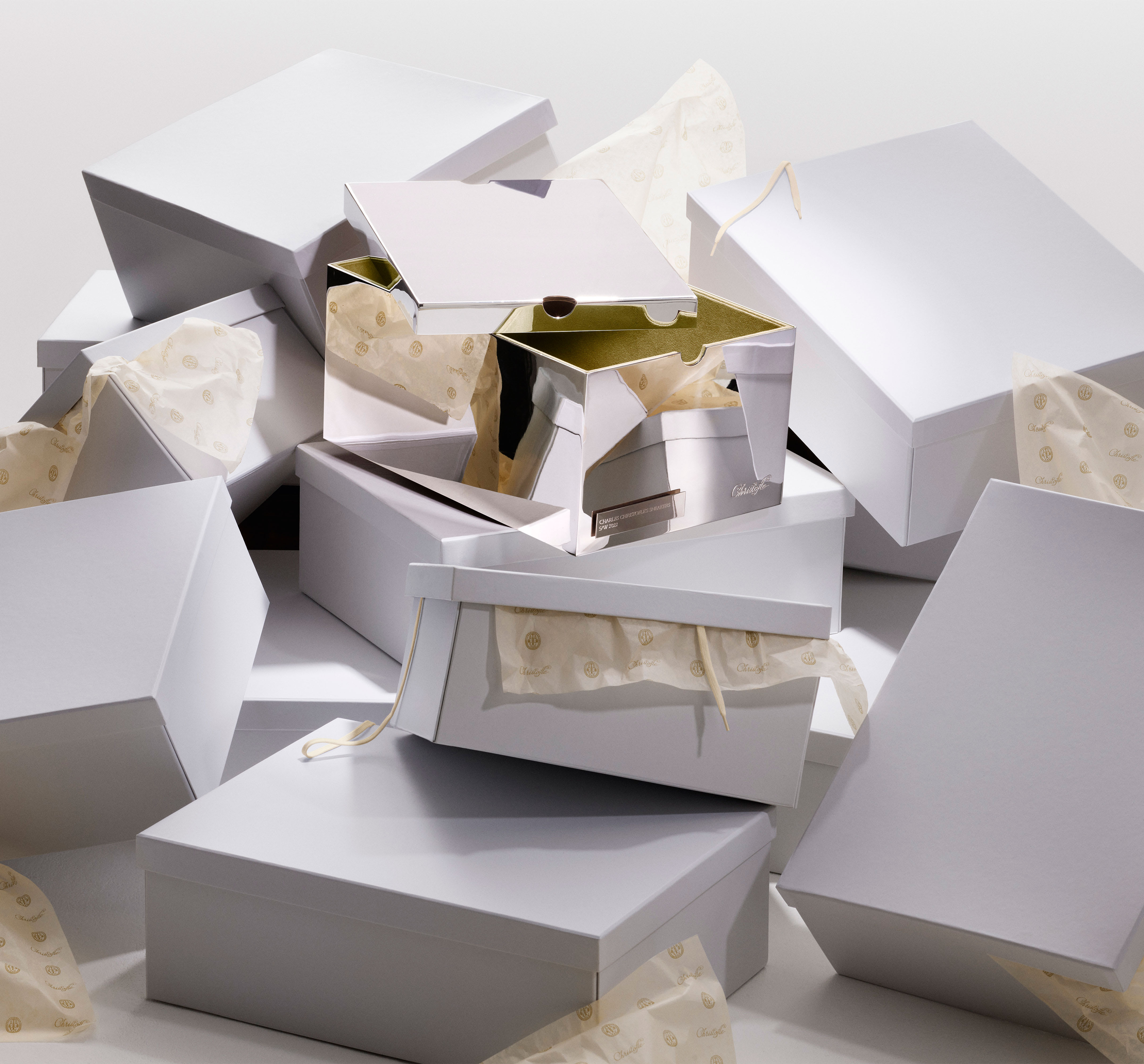 christofle silver-plated sneaker's box 5