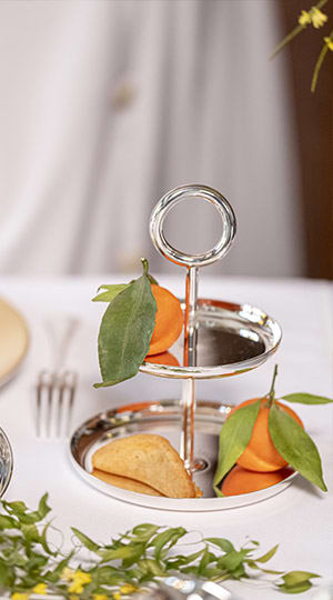 Porte-mignardises 2 compartiments en métal argenté