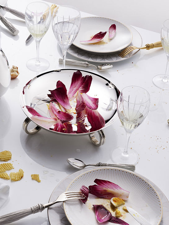 FJERDINSTAD | FOUR-RING CENTERPIECE FJERDINSTAD | FOUR-RING CENTERPIECE