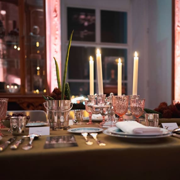 Vintage table 2