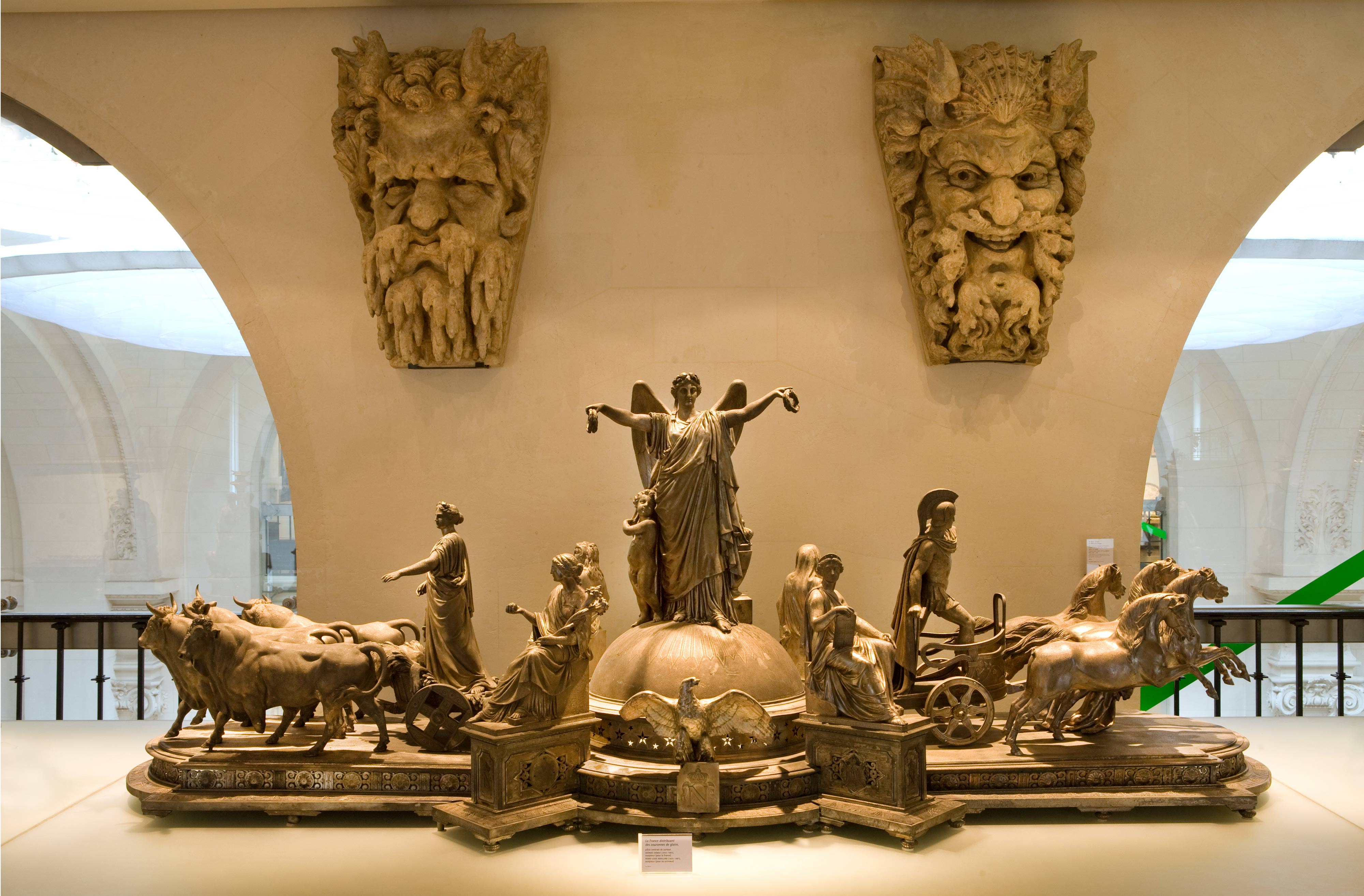Central room of especially the Hundred covered
