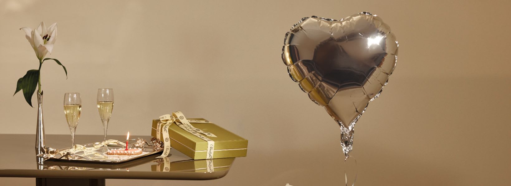 Valentine's Day - gifts for her & for him