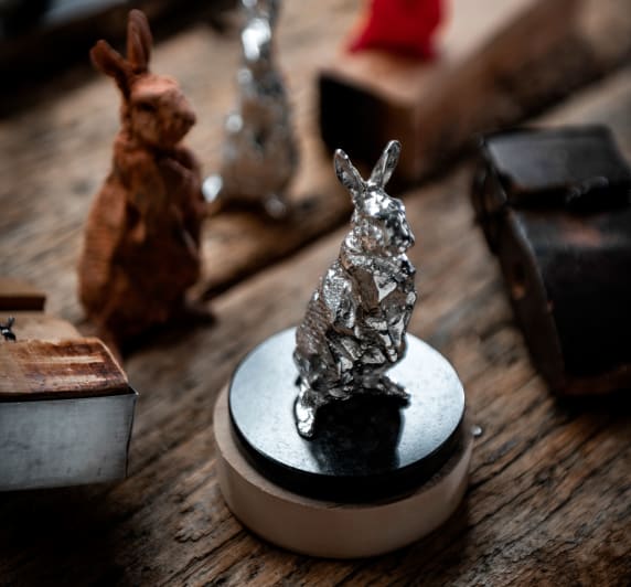 christofle standing rabbit in sterling silver - haute orfèvrerie 2