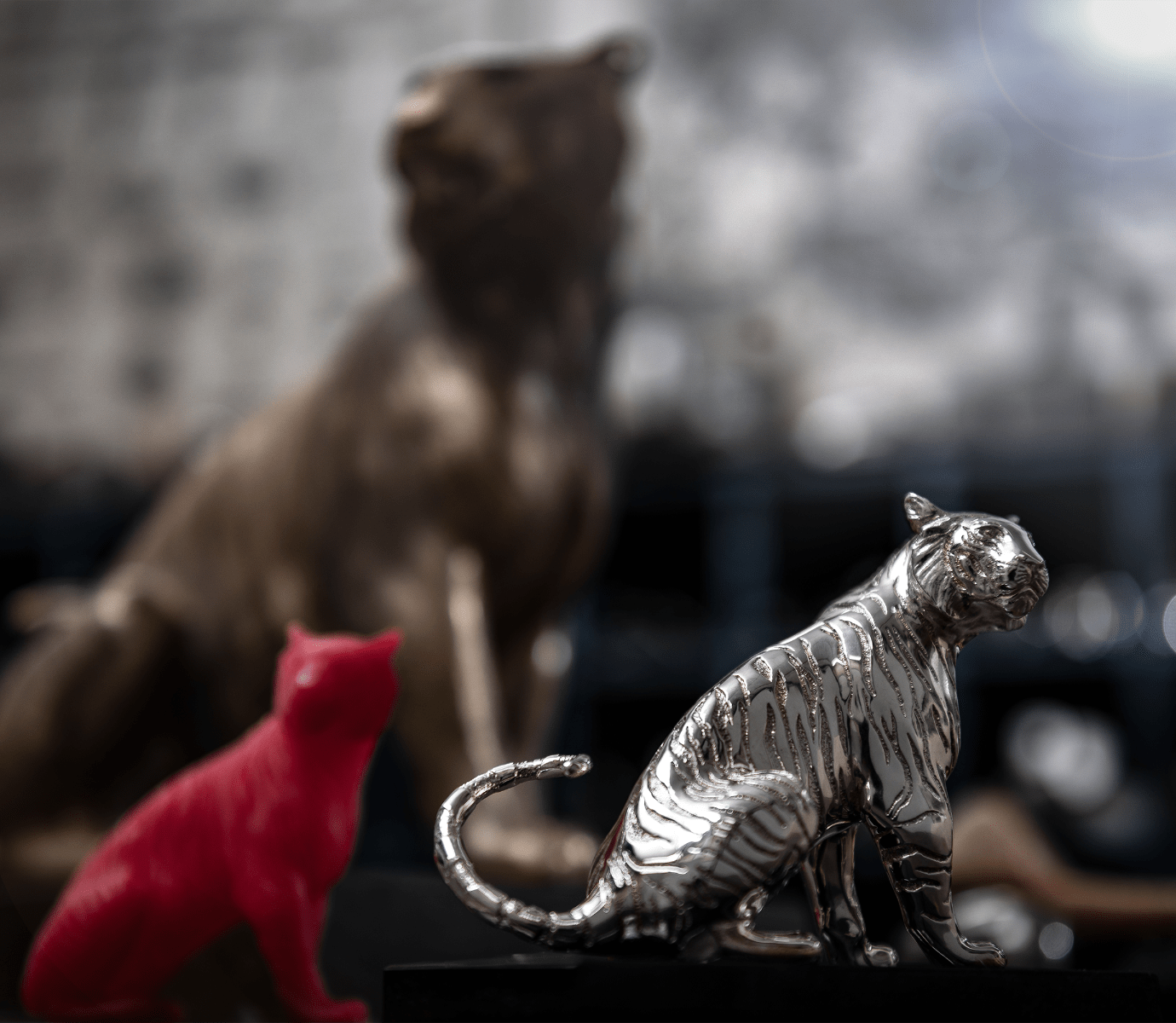 christofle tigre assis petit modèle en argent massif - haute orfèvrerie 2