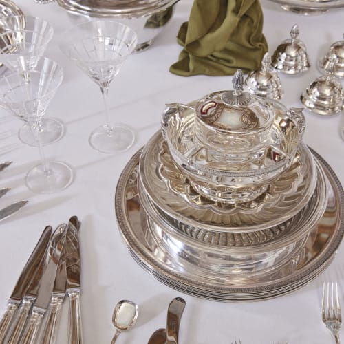 The art of serving caviar