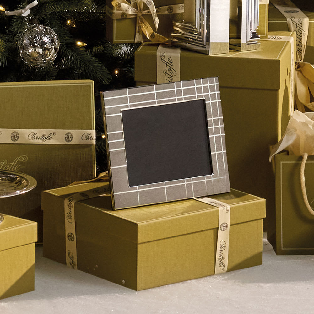 graphik-picture-frame-