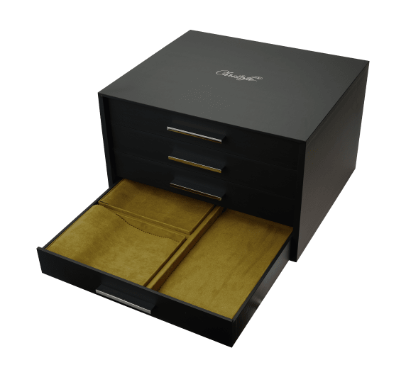 Storage Chest 4 drawers - opened without flatware