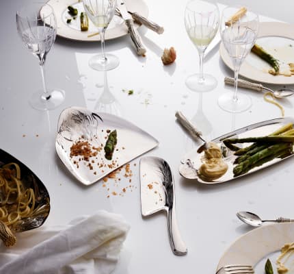 christofle silver-plated pine cone crumbs tray & knife  2