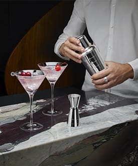 Idées cadeaux hommes bijoux et bar