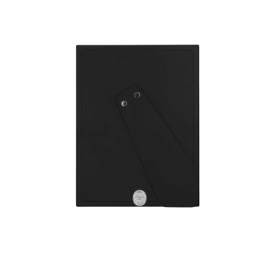 Packshots/UNI/B04256057_SPB_aok4lr