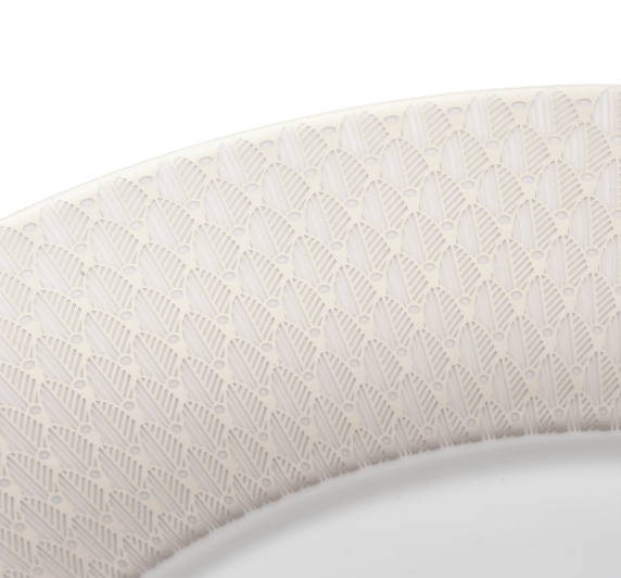 christofle porcelain underplate platinum finish 1