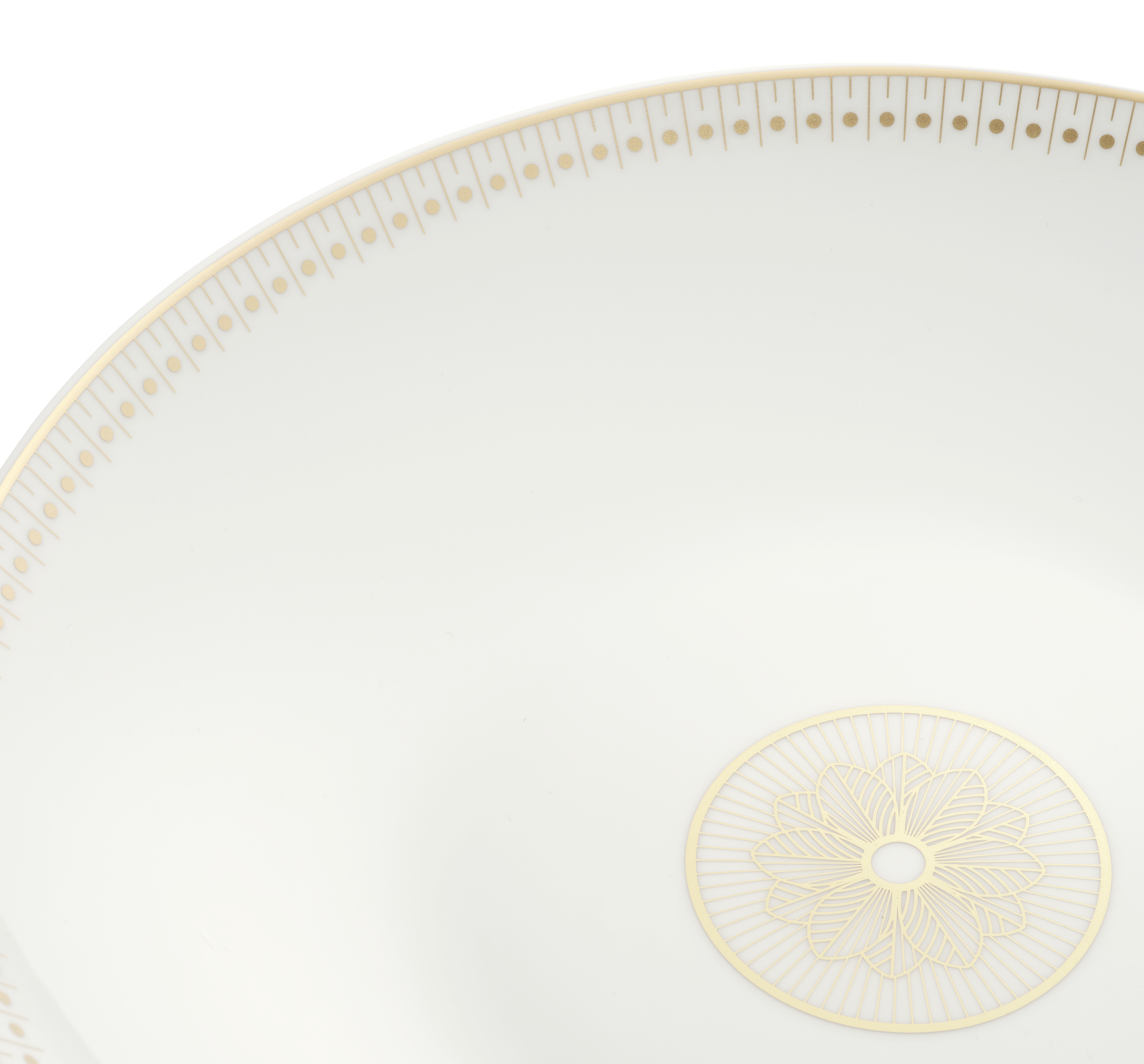 christofle plat rond creux en porcelaine finition or 2