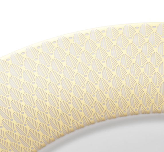 christofle porcelain underplate gold finish 1