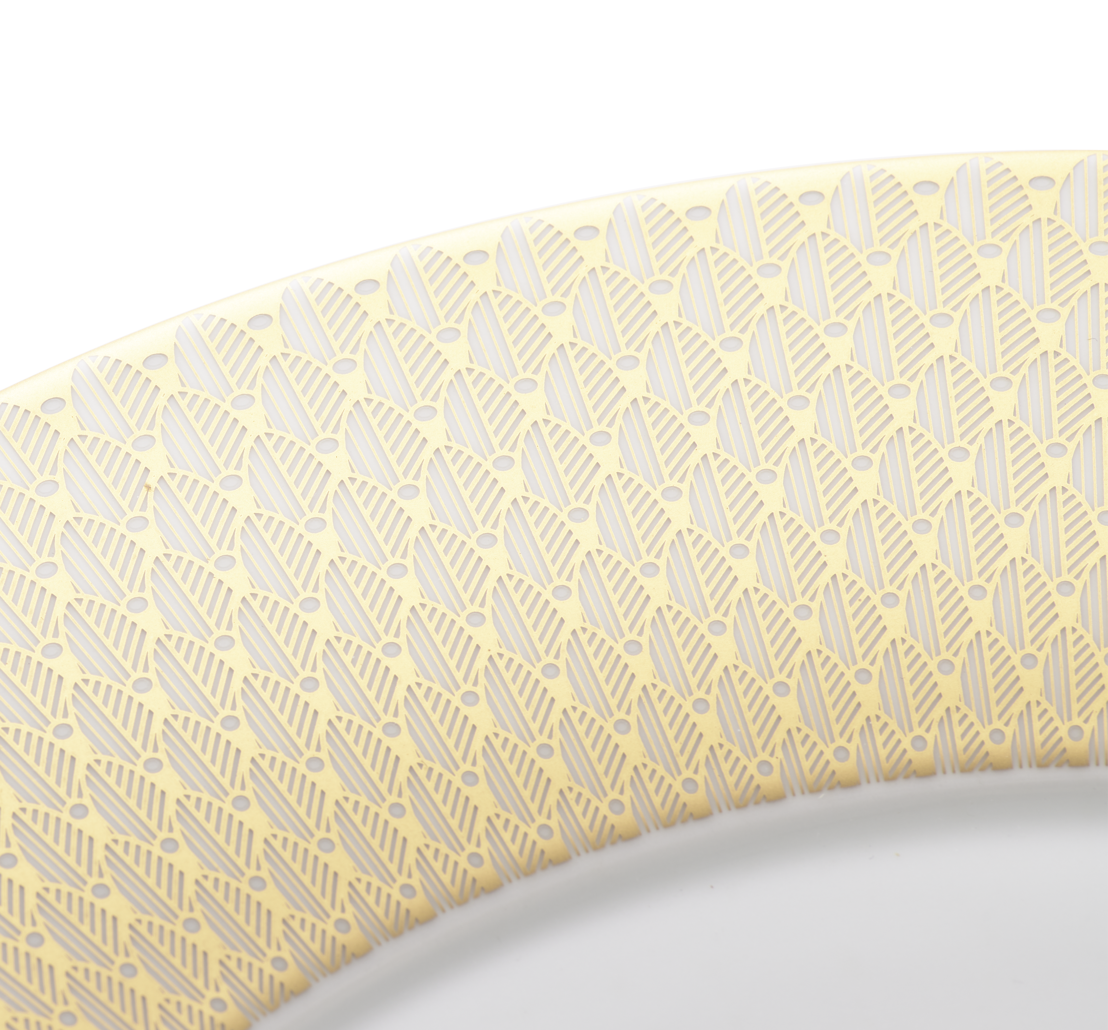 christofle porcelain underplate gold finish 1