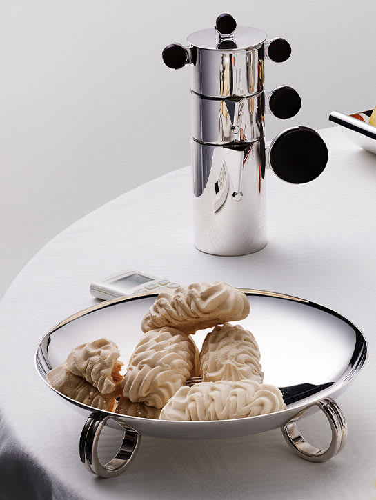 FJERDINSTAD | FOUR-RING CENTERPIECE