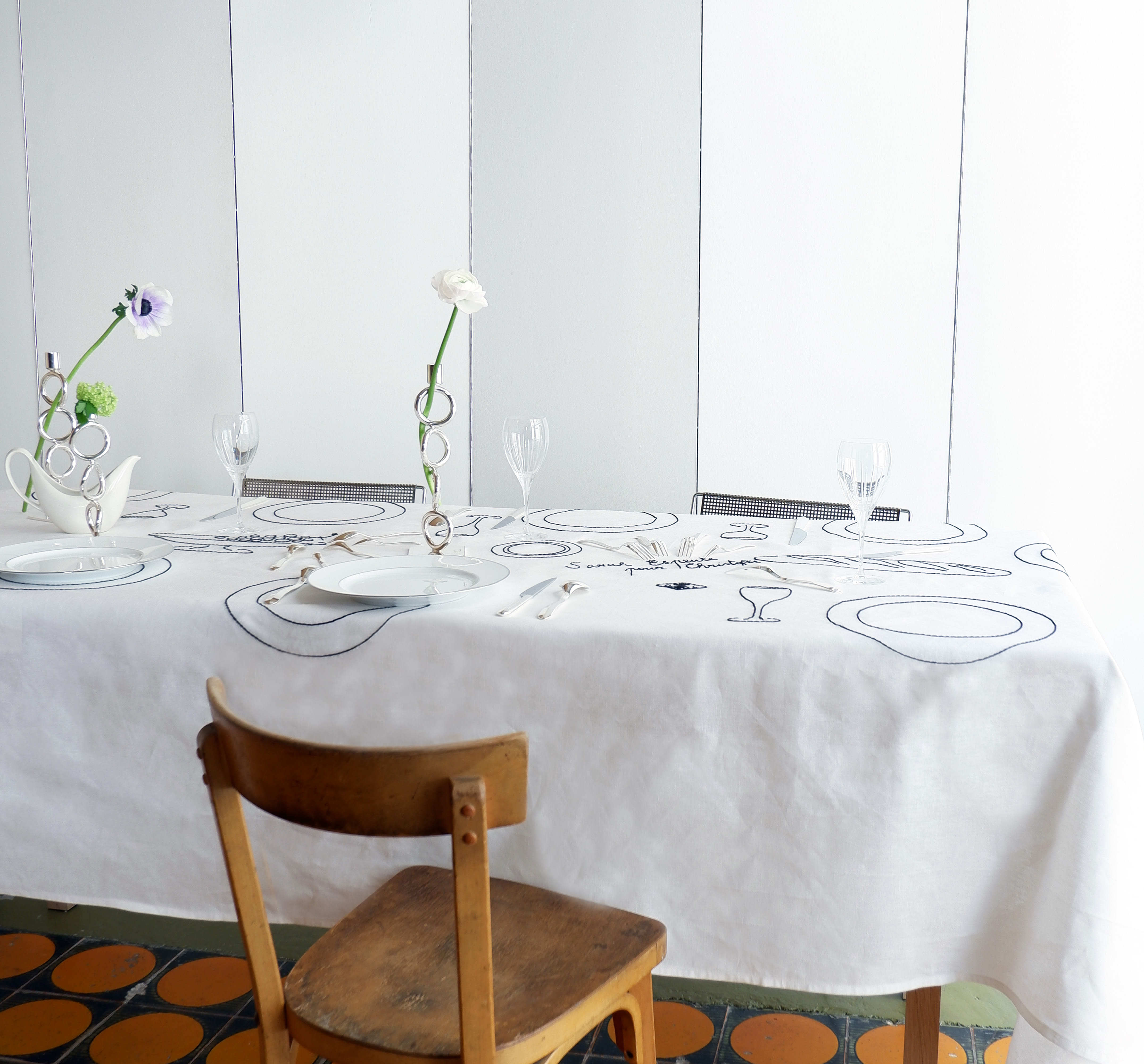 christofle tablecloth for 12 people - sarah espeute for christofle 4