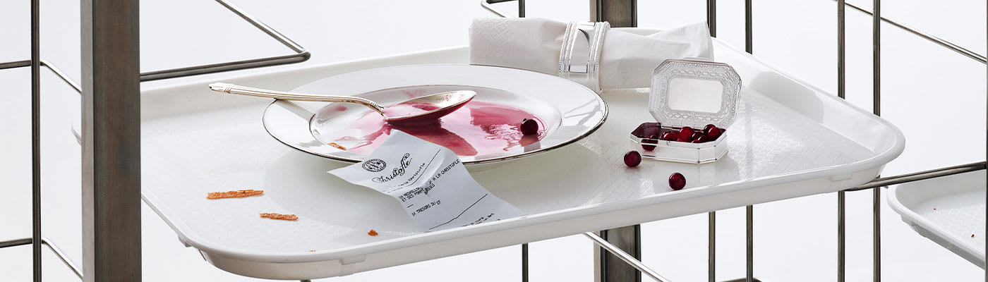 Octagonal Cut-Sided bonbonniere  Octagonal Cut-Sided bonbonniere