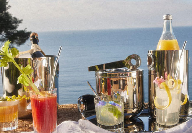 Bar Essentials – Iconic Drinkware Collection