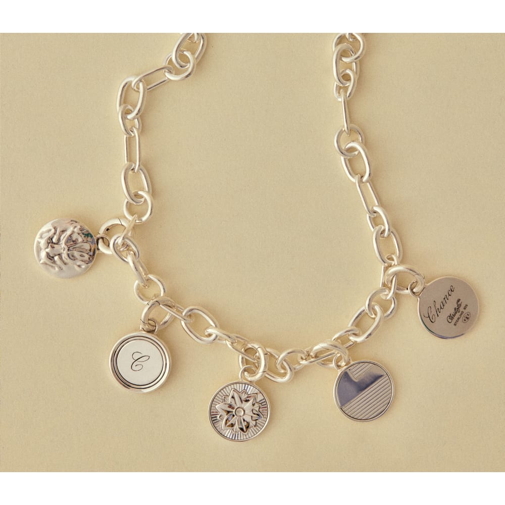 Personalized Chain Bracelet and Round Medal Mom Bracelet -  Sweden