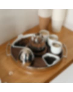 Animations commerciales/2024/I LOVE PARIS/mood-coffee-tray-lifestyle_zm4r18