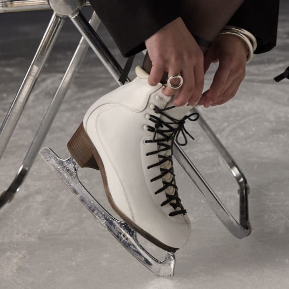 Collections/Idole/idole-ring2-1000x1000_lu50nx