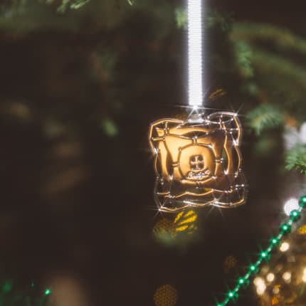 christofle silver plated celebration ornament 3